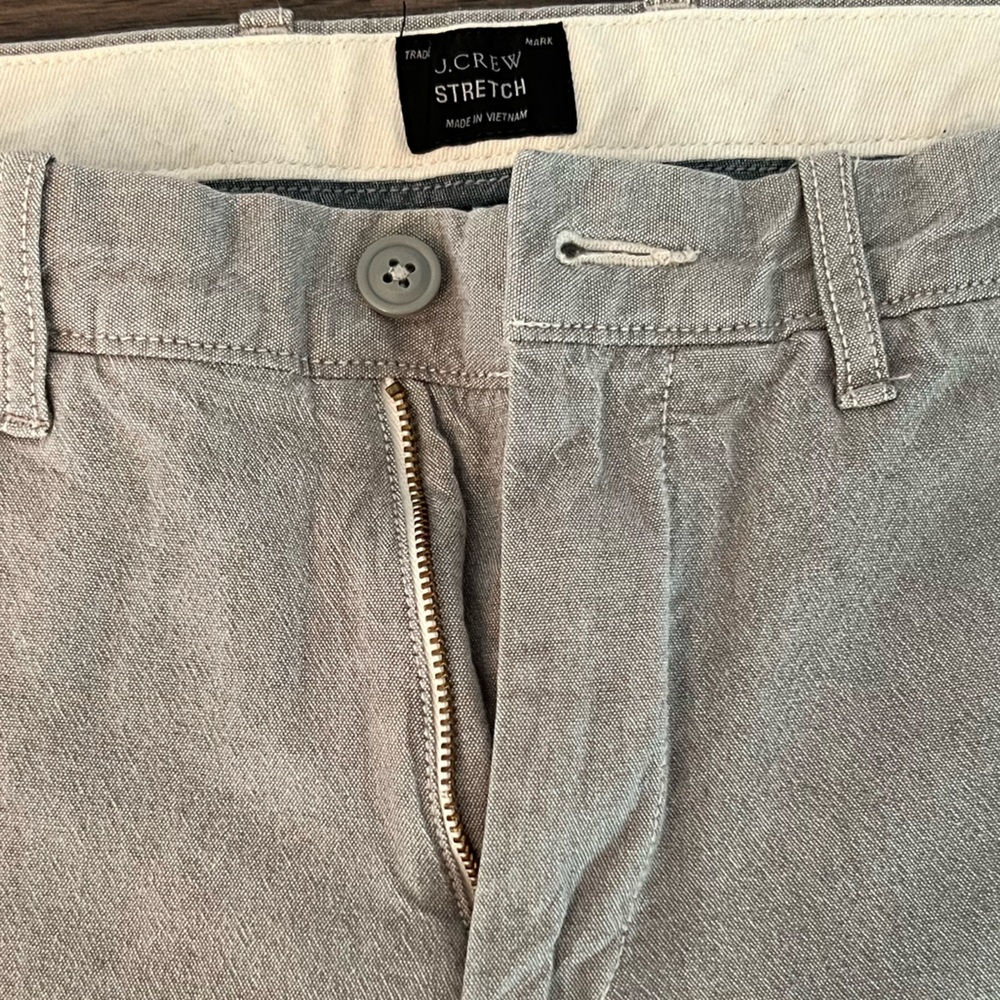 JCrew 770 Stretch straight-fit Gray chambray chino pants